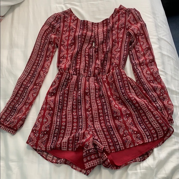 BCBGeneration Red Romper - Picture 1 of 3